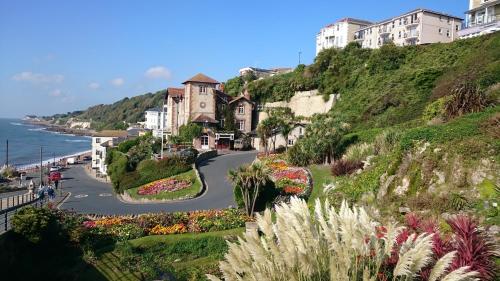 Gulls Wing Apartment in Västra Ventnor