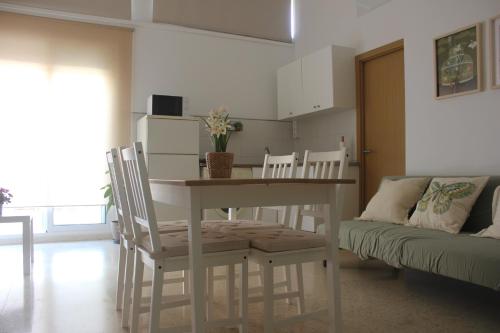 設施, Estudio con acceso a piscina in 雅爾丹城