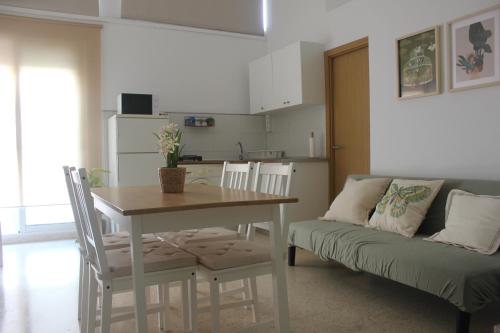 設施, Estudio con acceso a piscina in 雅爾丹城