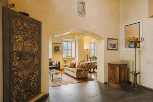 Apartments Florence Villa La Medicea with swimming pool