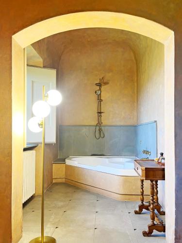 Apartments Florence Villa La Medicea with swimming pool