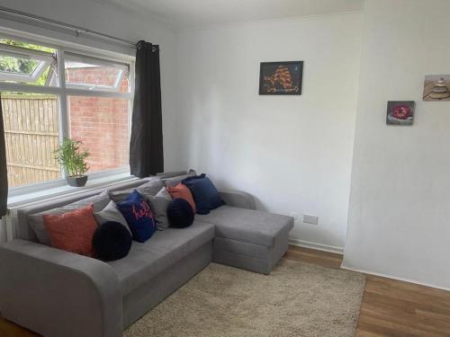 BirminghamCity-4BR-WiFi-Parking-Garden-Ensuite gîte à louer Longbridge
