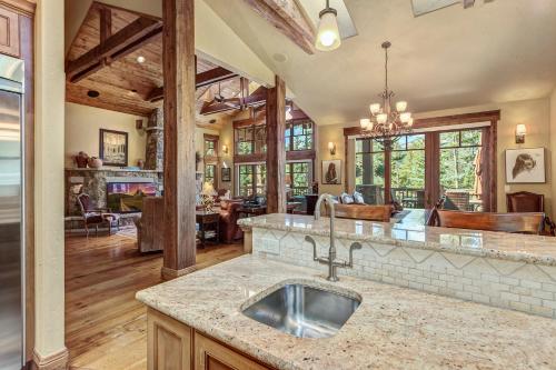 Kodi Lodge by Great Western Lodging in บัลดี เมาน์เท็น