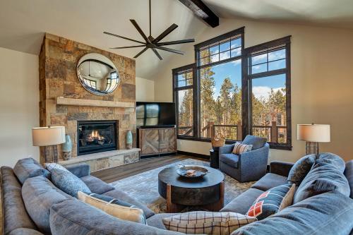 Langdale Cabin by Great Western Lodging in Breckenridge, USA