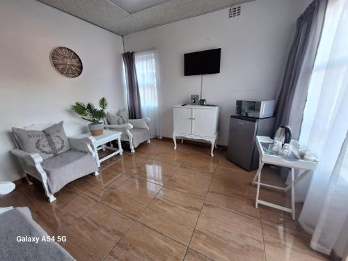 Zhantique Guest House Unit 7