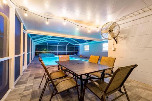 Private Heated SaltWater Pool and Spa 3-bdrm Home in Harbor Bluffs in Indian Rocks Beach