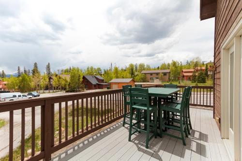Mountain Escape New by Great Western Lodging in Silverthorne, USA