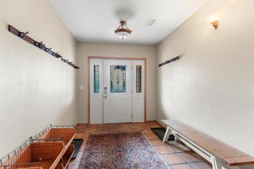 Mountain Escape New by Great Western Lodging in Silverthorne, USA