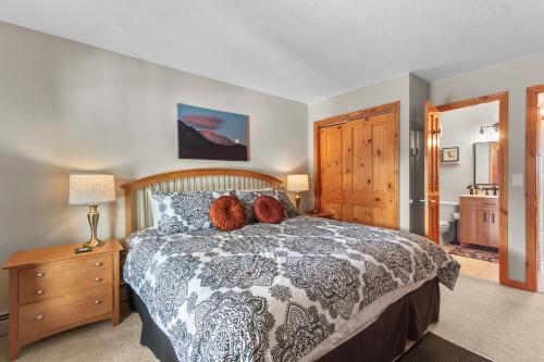 Mountain Meadows 301 by Great Western Lodging in Frisco, USA