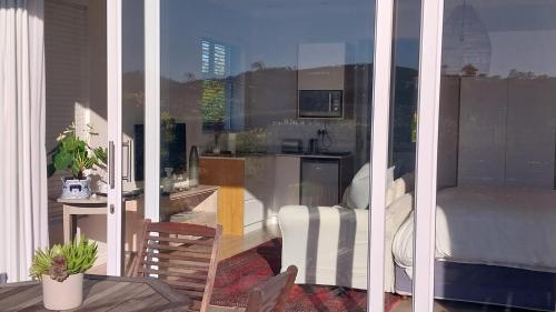 Knysna Private Estate Lagoon - Garden Apartments- Secure Estate in คานอนคอป