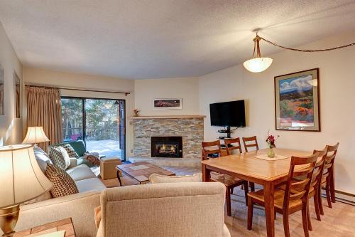 Mountainwood 104 by Great Western Lodging in Breckenridge, USA