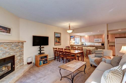 Mountainwood 104 by Great Western Lodging in Breckenridge, USA