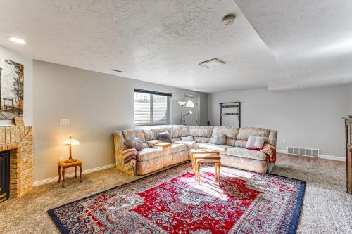 Cozy Kaysville Vacation Rental w/ Mountain Views! in Farmington (UT)