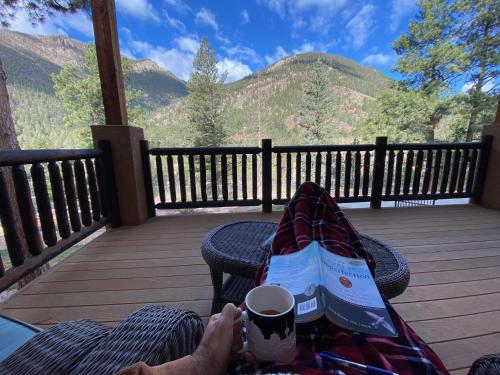 Perfect Pikes peak basecamp & spacious luxury in Cascade-Chipita Park, USA