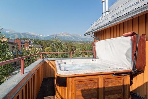 Park Avenue Lofts 301 by Great Western Lodging in Breckenridge (CO)