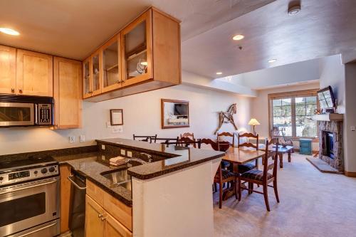 Park Avenue Lofts 306 by Great Western Lodging in Breckenridge, USA