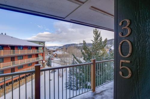 Sawmill Creek Condo 305 by Great Western Lodging in Breckenridge, USA