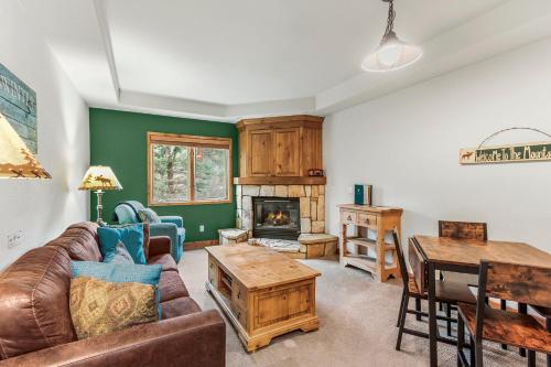Riverbend Lodge 109 by Great Western Lodging in Breckenridge, USA