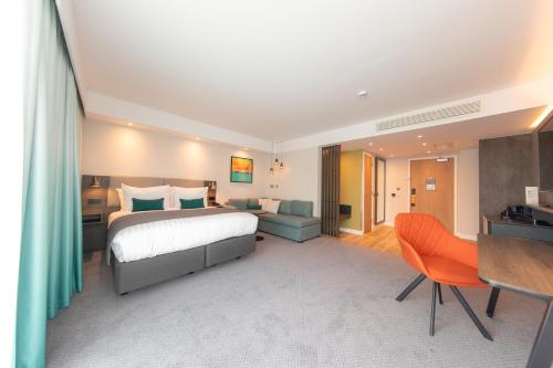 556056485 Holiday Inn Blackpool by IHG