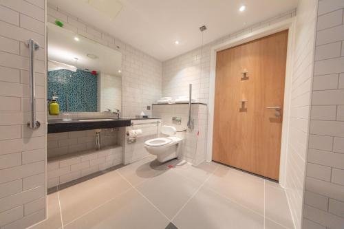 556056524 Holiday Inn Blackpool by IHG