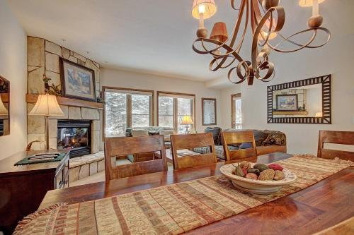 Riverbend Lodge 113 by Great Western Lodging in Breckenridge, USA