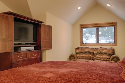 Riverbend Lodge 217 by Great Western Lodging in Breckenridge, USA