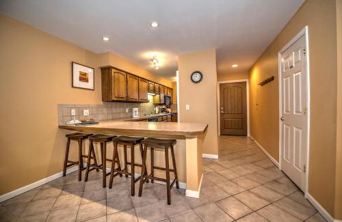 Sawmill Creek Condo 106 by Great Western Lodging in Breckenridge, USA
