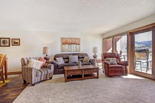 Sawmill Creek Condo 205 by Great Western Lodging in Breckenridge, USA