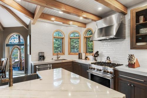 Scenic View Lodge by Great Western Lodging in Breckenridge, USA