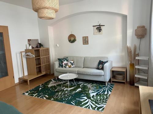 Grünspecht am Klein Venedig, zentral mit Balkon, Arbeitsplatz, Küche, Badewanne etc in Erfurt, Deutschland