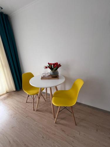 Instalaciones, Tazabek guest house in Rot-Front