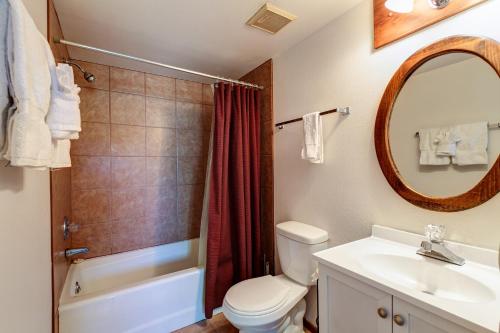 Sundowner II 322 Slopeside Retreat in Breckenridge, USA