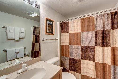 Sundowner Tonopah 14 by Great Western Lodging in Breckenridge, USA
