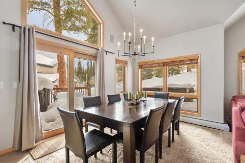 The Pines 53 by Great Western Lodging in Breckenridge, USA