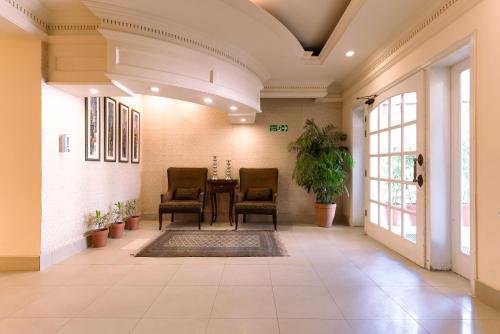 Shelton Rezidor House Peshawar - image 2