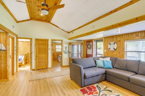 Waterfront Port Clinton Cottage with Fire Pit! Waterfront Port Clinton Cottage with Fire Pit!