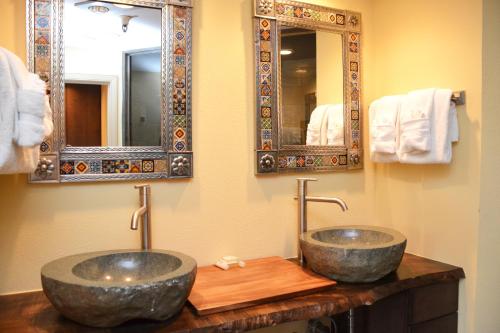 Village Chateaux 1053 by Great Western Lodging in Breckenridge, USA