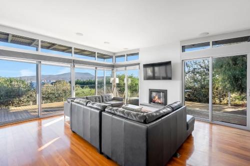 Getaway Hideaway-close to beach Sleeps-8 in Sandford