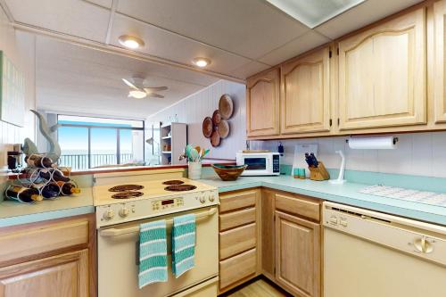 Boca Grande 504 near Macky's Bayside Bar & Grill