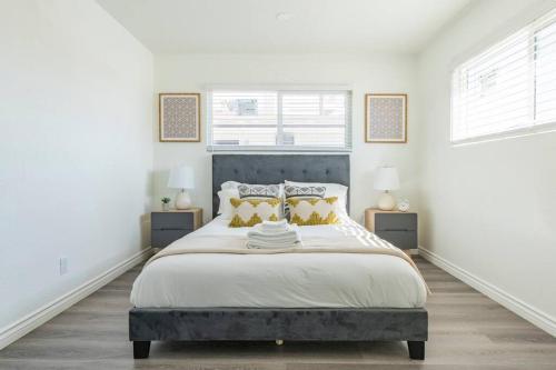 Enjoy Alhambra Night Life at 2BR Apt in Alhambra, USA
