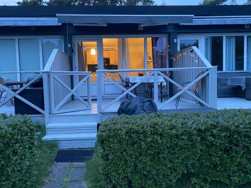 Hotellet från utsidan, Hällestrand Apartment 32 (Hallestrand Apartment 32) in Strömstad