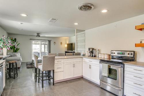 Palm Desert Home with Patio and Panoramic Views! in Palm Desert, USA