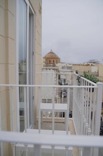 Your Modern Comfort Home in Malta 5
