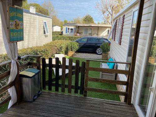 Garden, La Carabasse 4 etoiles Mobilhome 6 personnes, 3 chambres tout confort in Vias
