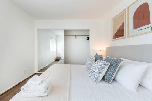 4 bedroom Alhambra Condo near downtown LA detail