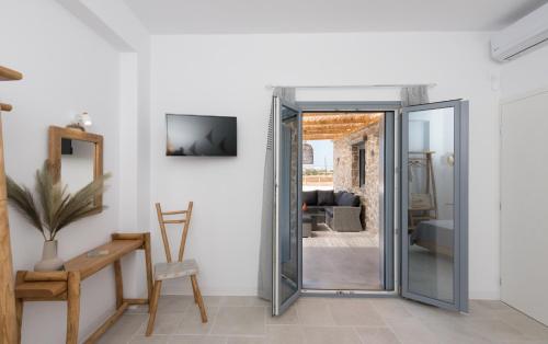 Vilianna near Mílosz-szigeti nemzeti repülőtér