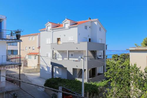 Apartment in Podstrana 