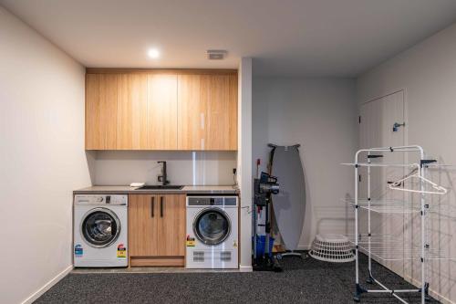 Holiday Home image 6