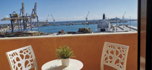 Port Side Elegance Palermo