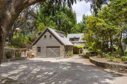 Apartment - Split Level